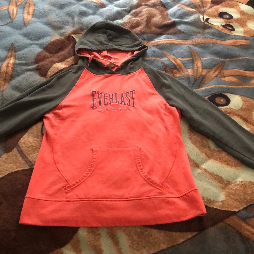 Everlast sports , medium, athletic wear for women